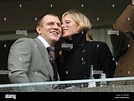 Zara Phillips gives boyfriend Mike Tindall a kiss at Cheltenham Races ...