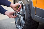 24x7 Car Puncture Repair Services, Car Tyre Punchure Repair