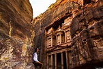Escursione e trekking a Petra: visitare a piedi il sito archeologico