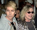 File:Miss Guy and Debbie Harry at the 2009 Tribeca Film Festival.jpg ...