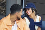 Kendall Jenner, Devin Booker Cuddle at U.S. Open, Fashion Week: Pics
