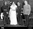 Mariage de Philipp Bouhler, Rudolf Hess sont présents et Gauleiter ...