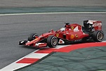 File:Sebastian Vettel-Ferrari 2015 (3).JPG - Wikimedia Commons