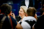 Ursula von der Leyen pierwszą kobietą na stanowisku szefa Komisji ...