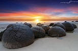Moeraki Boulders - the Round Spheres on the Beach in New Zealand ...