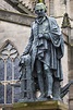 Estatua de Adam Smith en Edimburgo 2022