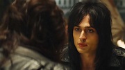 The Dirt Review: Netflix Gives Mötley Crüe Their Own Bohemian Rhapsody ...