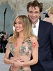 Suki Waterhouse’s Fashion-Forward Pregnancy Announcement Goes Viral on ...