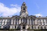 Stockport Town Hall - Marvellous Days Out