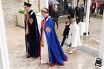 Kate Middleton quebra tradição da realeza com detalhe do look na ...
