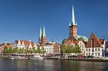 Hansestadt Lübeck Foto & Bild | silhouette, lübeck, sonnig Bilder auf ...