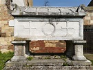 arca sepolcrale di Alberto Azzo II d'Este (Badia Polesine)… | Flickr