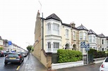4 bedroom terraced house to rent in Chestnut Grove, Balham, London ...