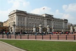 File:Buckingham Palace 2007 2.jpg - Wikipedia