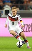 Fußball-WM 2014: DFB-Kapitän Philipp Lahm fordert bessere Defensive ...