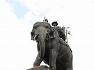 King Buddha Yodfa Chulaloke (Rama 1)—Buriram, Thailand. - Statues of ...