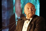Barry Alvarez honored at gala for Cancer Foundation | Milwaukee Independent