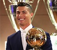 Oficial: Cristiano Ronaldo se lleva el Balón de Oro 2016 | Sopitas.com