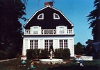 Amityville House: A Look at This Real Life House of Horrors in NY
