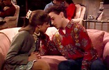 Astros de 'Big Bang Theory', Mayim Bialik e Johnny Galecki reencenam ...