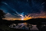 Sternenhimmel über dem Weinfelder Maar Foto & Bild | astrofotografie ...