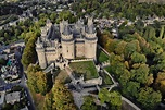 Pierrefonds Castle - Travel In Pink