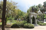 Where History Lies: Colonial Park Cemetery In Savannah
