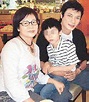 方敏儀:方敏儀，女藝人，中國香港人，1998年與羅嘉良在加拿大結婚，。1 -百科知識中文網