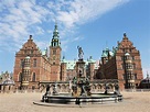 The impressive Frederiksborg Castle - Denmark [OC] [4032x3024] : r ...