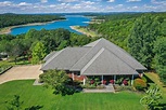 LAKE FRONT HOME FOR SALE NEAR MOUNTAIN HOME, ARKANSAS