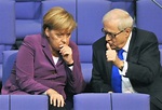 Bild zu: Aufschwung: Auch Merkel plädiert für höhere Löhne - Bild 1 von ...