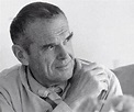 Charles Eames Biography - Childhood, Life Achievements & Timeline