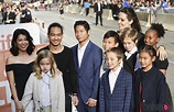 Angelina Jolie con todos sus hijos en el estreno de 'First They Killed ...