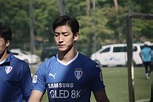 9 Potret Song Jun Pyong, Anak Aktor Song Kang Ho yang Jadi Pemain Bola
