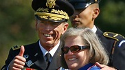 Holly Petraeus: The Woman Behind the General