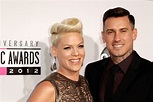 Pink’s Husband Carey Hart Recovering From Back Surgery: ‘I’m Hurting, But I’ll Be Better Soon ...