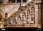 Relieve de mármol en el ascenso del púlpito de 1229, mostrando cuatro ...