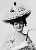 Marie Lloyd | Victorian Music Hall, Comedian, Singer | Britannica