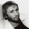 NPG x128719; Maurice Gibb - Portrait - National Portrait Gallery