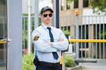 12 Types Of Security Guards (And What They Do)