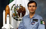 Se cumplen 35 años del viaje de Rodolfo Neri Vela, el primer astronauta ...