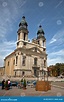 Kirche, Papa, Ungarn redaktionelles stockfoto. Bild von ungarisch ...