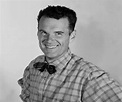 Charles Eames Biography - Childhood, Life Achievements & Timeline