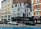 Pub Cisne Blanco En Pimlico, Londres, Reino Unido Foto de archivo ...