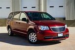 Chrysler Town & Country Vans (7 Pasajeros) - BBB Rent a Car