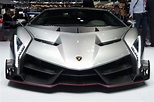 File:Geneva MotorShow 2013 - Lamborghini Veneno front view.jpg