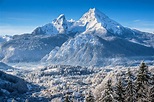Idyllic landscape in the Bavarian Alps, Berchtesgaden, Germany – duke ...