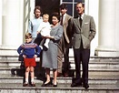 Regina Elisabetta e il figlio preferito, il principe Andrea: le foto Foto 7