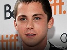 Logan Lerman Height: Explore His Surprising Stature in Hollywood And ...