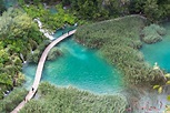 Nationalpark Plitvicer Seen in Kroatien: Wandern, Preise, Anfahrt ...